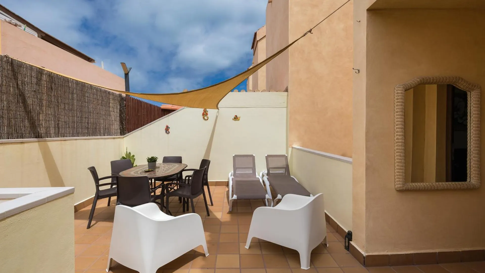 Sunset Beach 4 Bedroom Villa 200M To Beach+Fast Wifi Corralejo