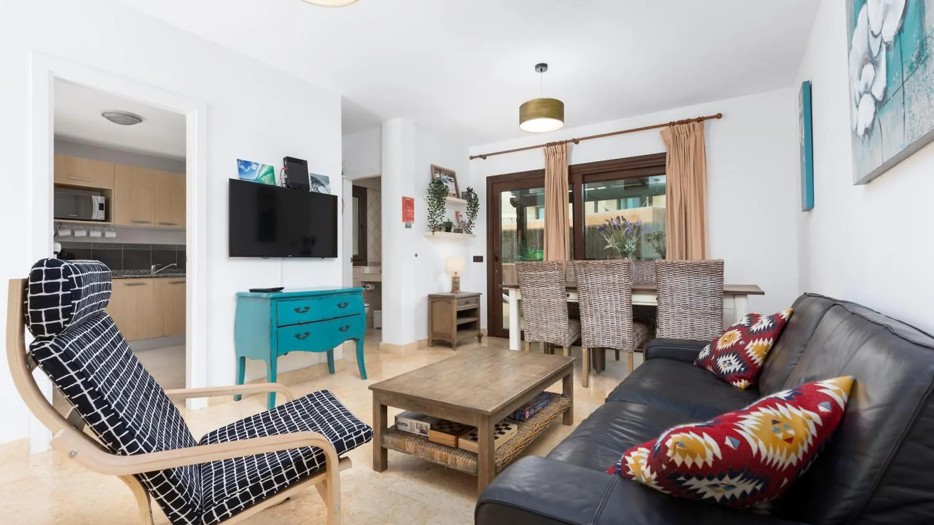 Sunset Beach 4 Bedroom Villa 200M To Beach+Fast Wifi Corralejo 0*,  España